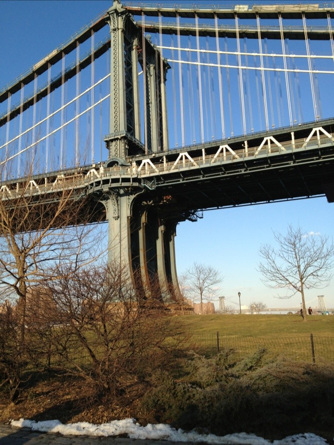 the manhattan bridge